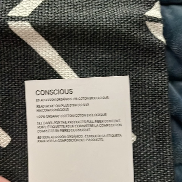 ✨Dark Gray & Cream Graphic Print Pillow Cover - Picture 7 of 8